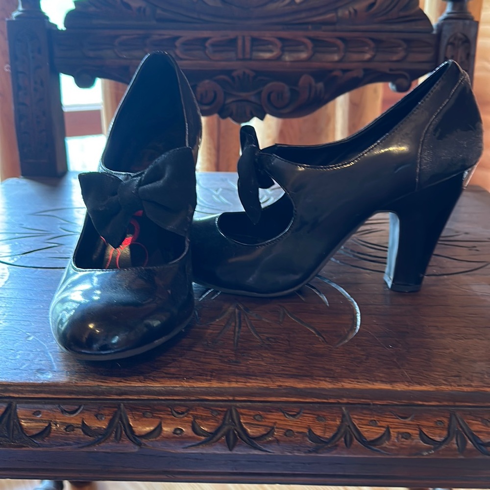 Black Patten Leather with suede high heel shoes with velvet bow ties